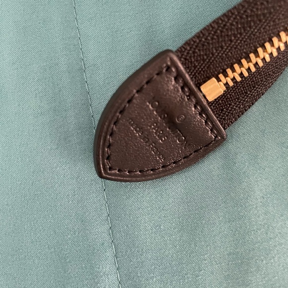 Louis Vuitton Toiletry 26 Pochette Wild at Heart, NWT - Picture 3 of 9